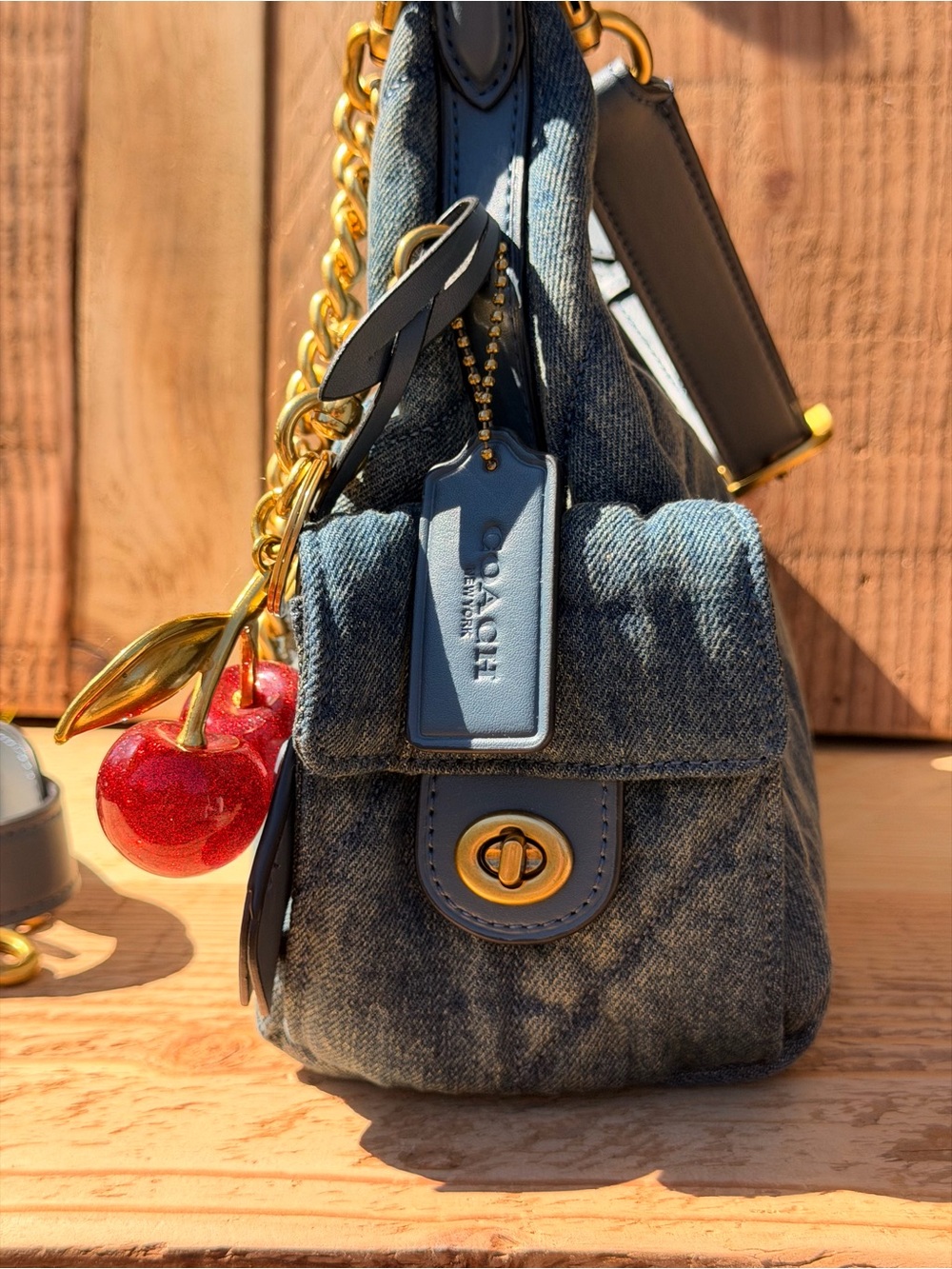 Coach Juliet Soft Quilted Denim
Pocket Bag 30 ๐โจ๐ - Picture 4 of 6